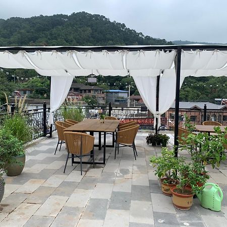 Beijing Mutianyugreat Wall Let'Sgo Hotel&Bar Huairou Esterno foto