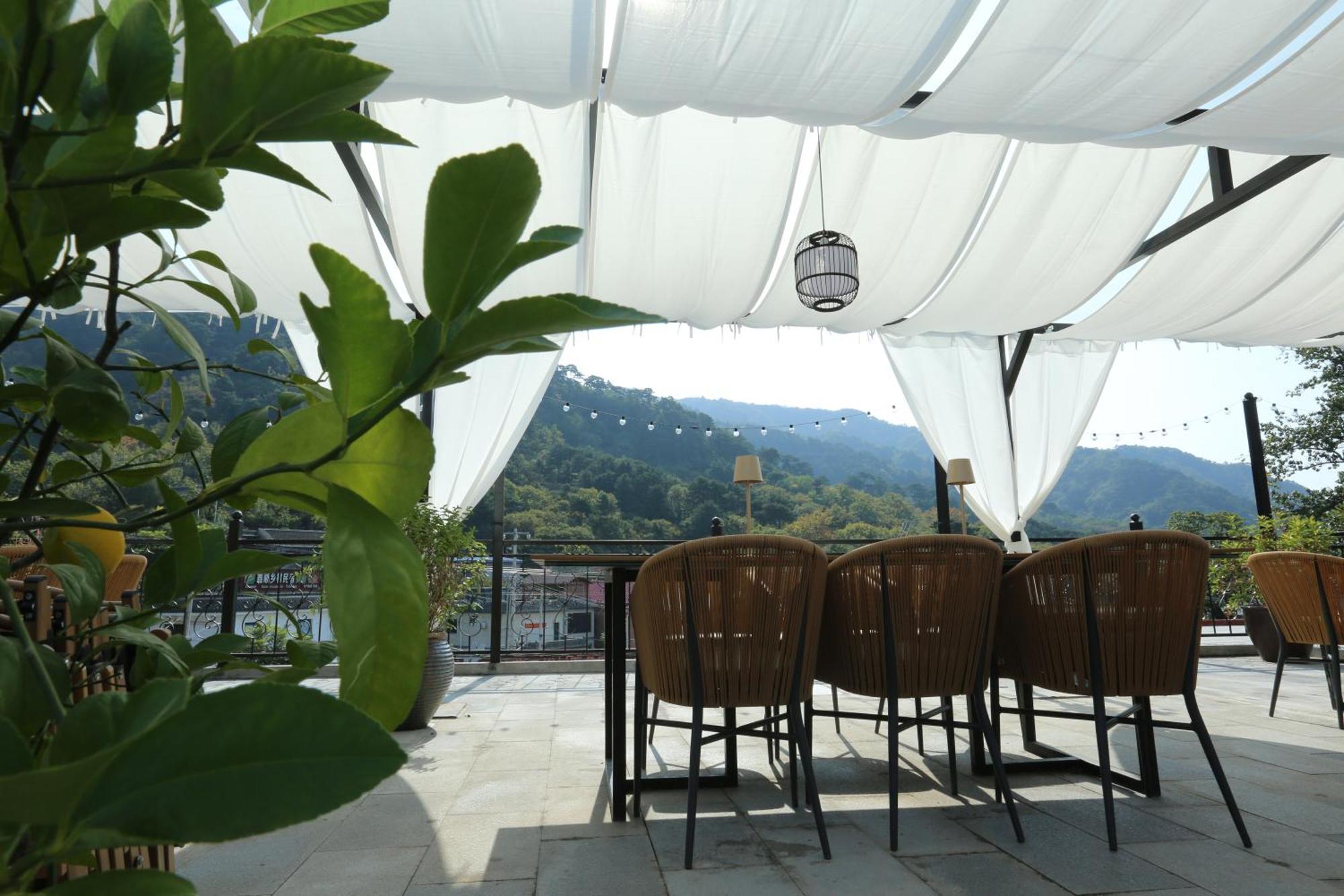 Beijing Mutianyugreat Wall Let'Sgo Hotel&Bar Huairou Esterno foto